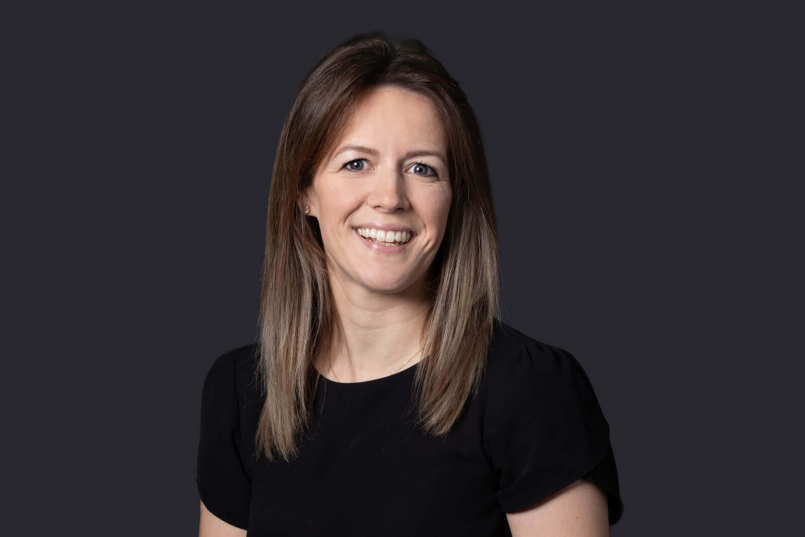 Laura  Thompson